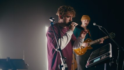 Braden Bales - ME MYSELF AND YOU (Live)