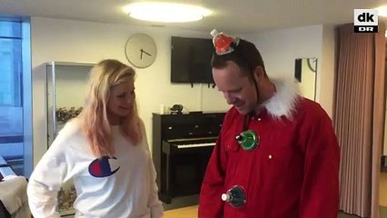 Linde og Riising i grineflip over klokkeværk |2016| DR