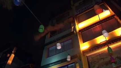 Beyoğlu’nda 4 katlı apart otelde korkutan yangın
