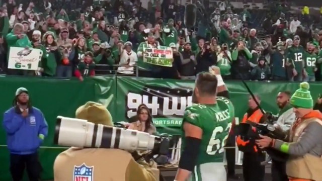 Swifties Extend Respect as Jason Kelce_ Brother of Travis_ Retires from NFL