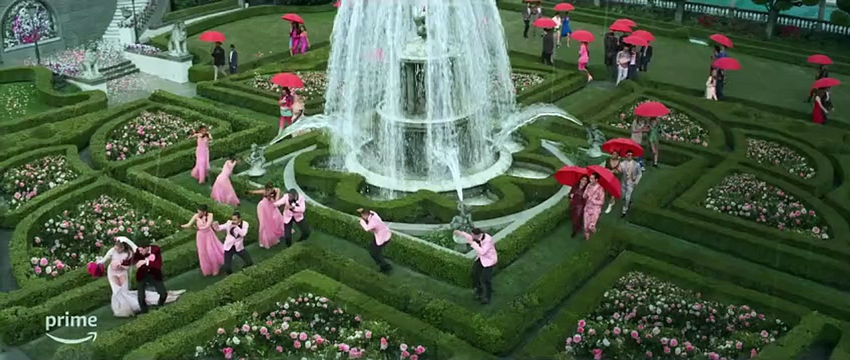 This Is Me...Now: A Love Story Trailer OmdU