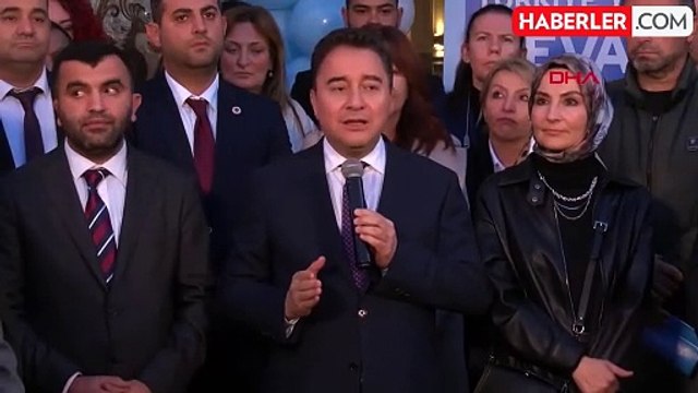 DEVA Partisi Genel Başkanı Ali Babacan, Menemen'de açılış yaptı