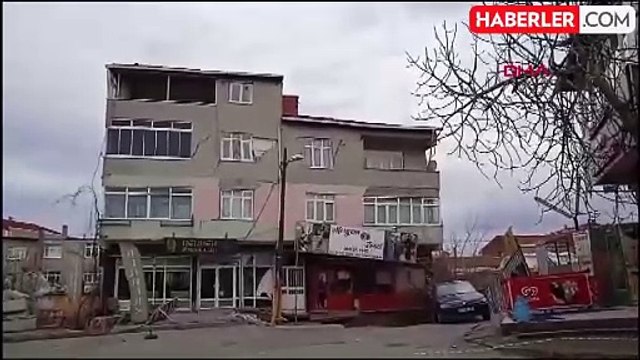 ÜMRANİYE METRO ÇÖKME VİDEOSU İZLE! Ümraniye'de metro çökme anı videosu, fotoğrafı var mı?