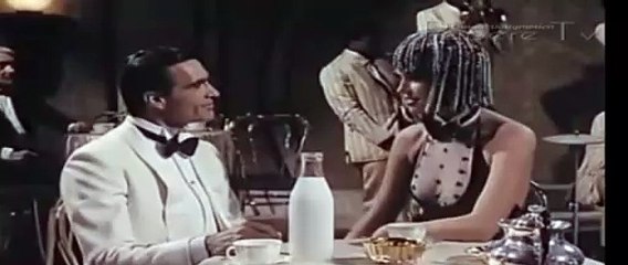 Super Fantozzi e il Proibizionismo - Paolo Villaggio