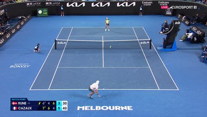 Cazaux, sensationnel jusqu'au bout : sa balle de match phénoménale en vidéo