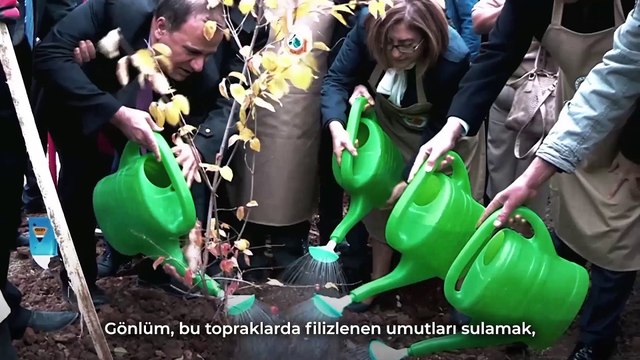 Cumhurbaşkanı Erdoğan açıkladı! Fatma Şahin ile yola devam