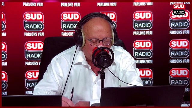 Des députés LFI et ELLV passent la nuit sous la tente avec des sans-abris à Paris