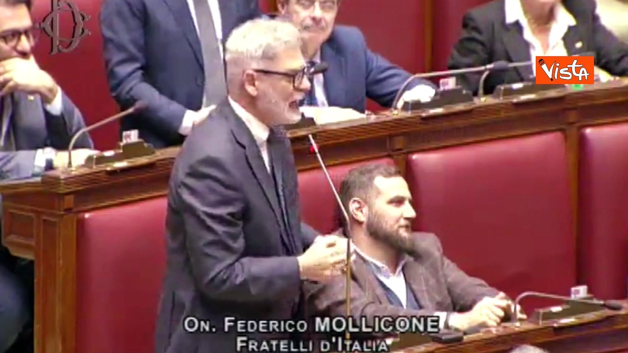 Ultima generazione, Mollicone (FdI): "Sinistra difende vandali, basta narcisismo mediatico"
