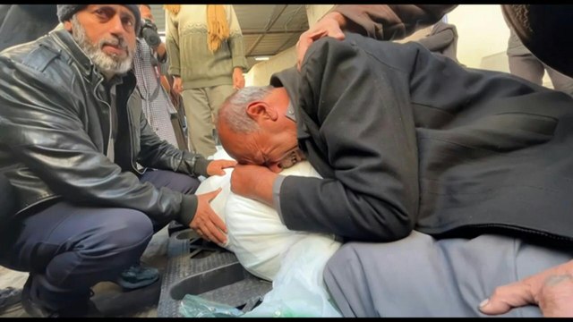 Kämpfe im Nahostkrieg gehen weiter - Hamas meldet 90 Tote
