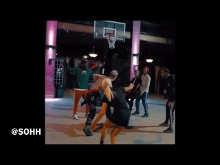 Machine Gun Kelly Crosses Up Girl And Gets A Bucket