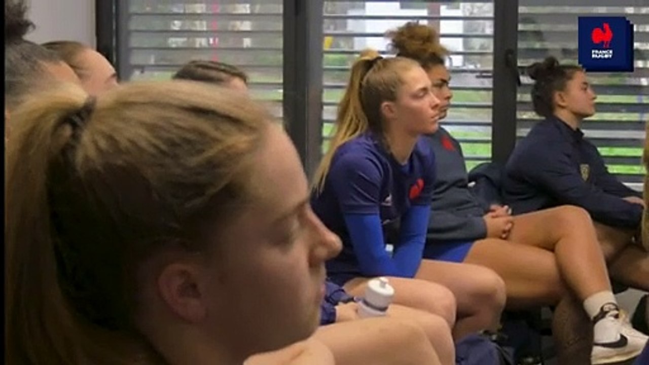 Les Bleues vont de l_avant(360P)