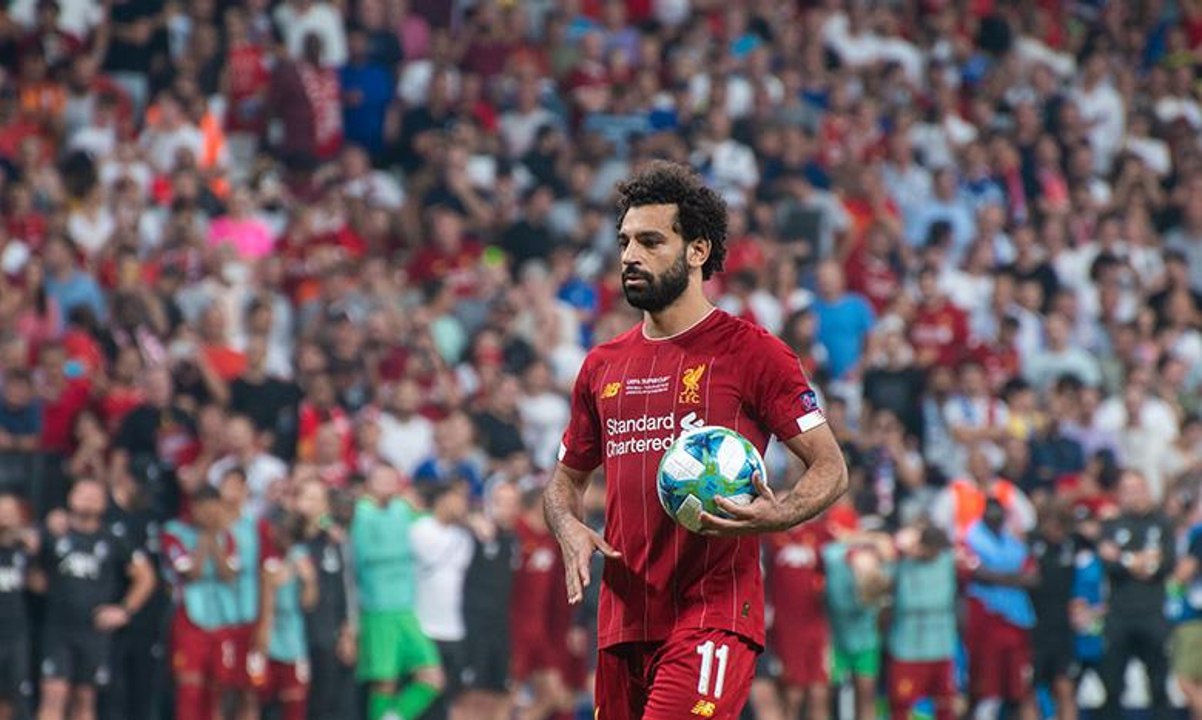 محمد صلاح يفكر بالاعتزال دولياً
