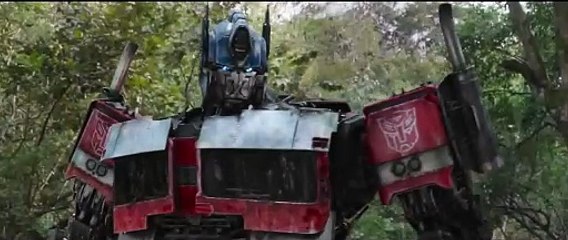 #Transformers -El despertar de las bestias - Nuevo Tráiler (DOBLADO)