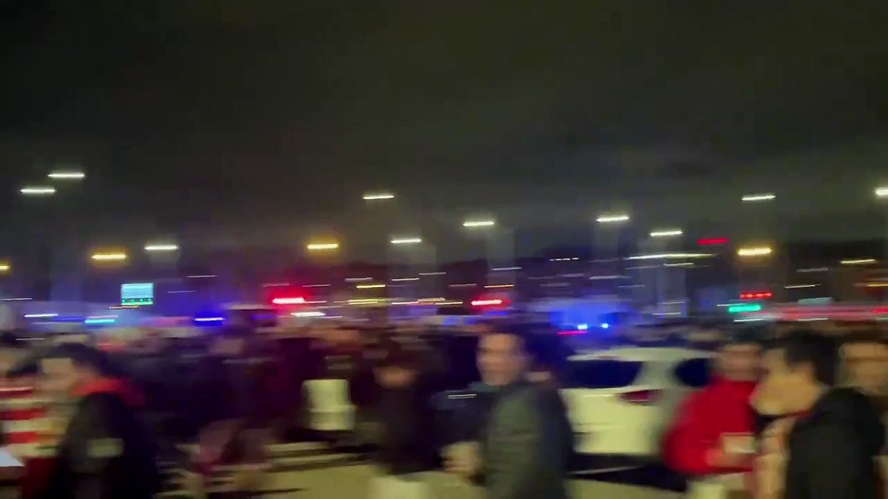 Atletico fans are chanting racial insults at Vinicius Jr: “Vinicius, you are a m*nk*y.”