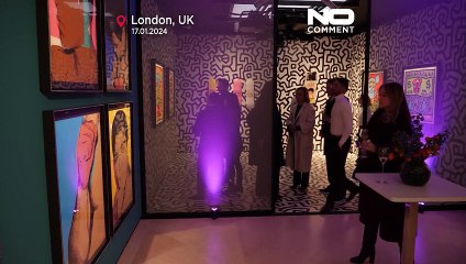 شاهد: لندن تحتضن معرضاً استثنائياً يتألق بأعمال "البوب آرت" الفاقعة للفنان الأمريكي أندي وارهول