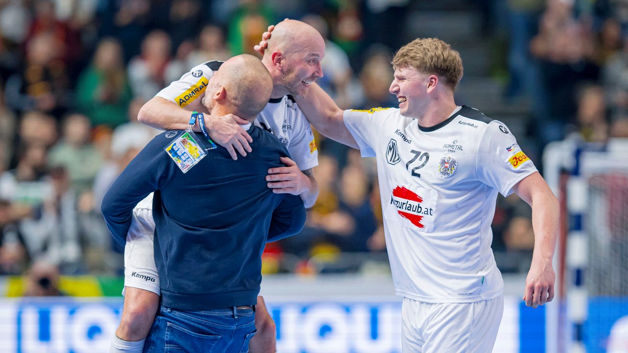 'Holt euch Tickets und fliegt nach Köln'