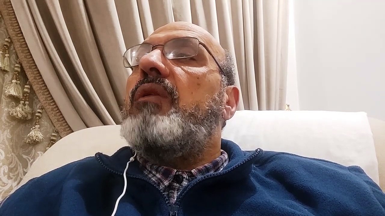لا تصافحي الرجال 0
