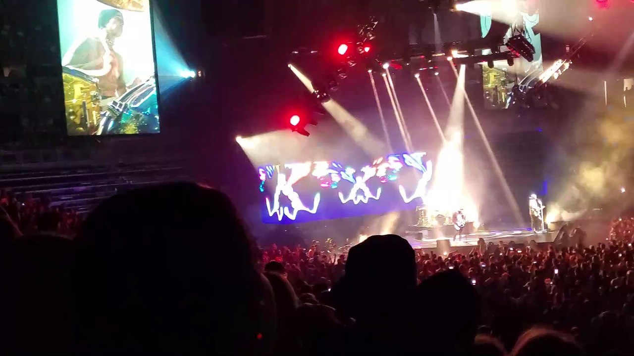 Blink 182 live