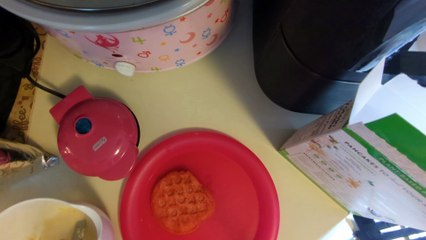 ASMR | Making Pink Mini Waffles | No Talking