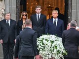 Begräbnis in Florida: Melania Trump trägt ihre Mutter zu Grabe