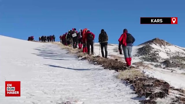 Karla kaplı Allahuekber Dağı, kış tırmanışı için dağcıları ağırlıyor