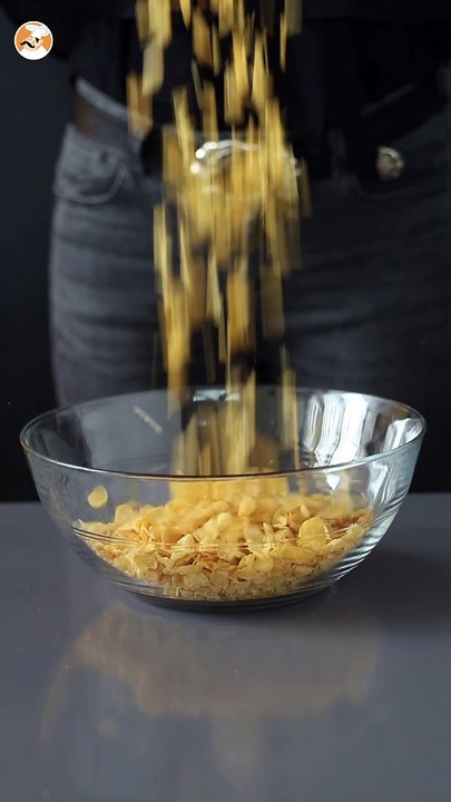 Extra knusprige schokoladen-erdnuss-sand-rosen