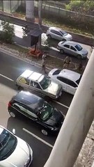 Acidente após tentativa de fuga trava trânsito na região da Rodoviária de Salvador e vira caso de polícia