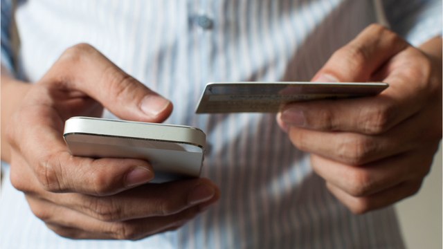 Crédit agricole, LCL, Banque postale… Les tarifs de leur carte bancaire ont bondi en 2024