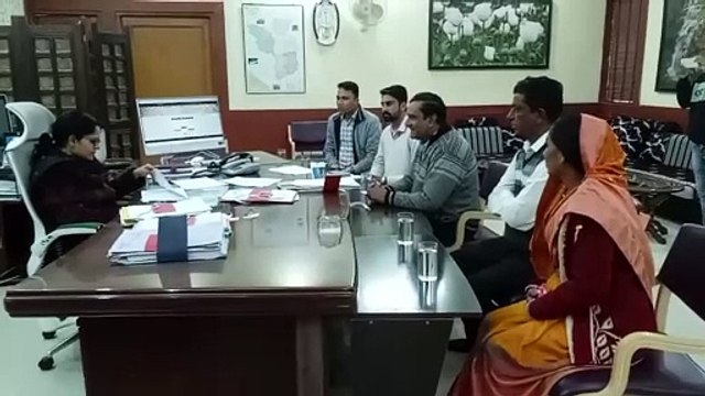 जिला कलक्टर ने विश्वकर्मा योजना को लेकर ली अधिकारियों की बैठक