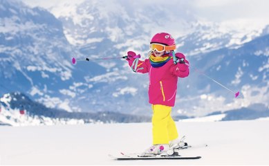A quel âge inscrire son enfant au ski ?