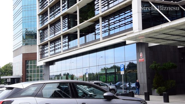 Strefa Biznesu: Tylko co piąty pracownik chce pracować zdalnie