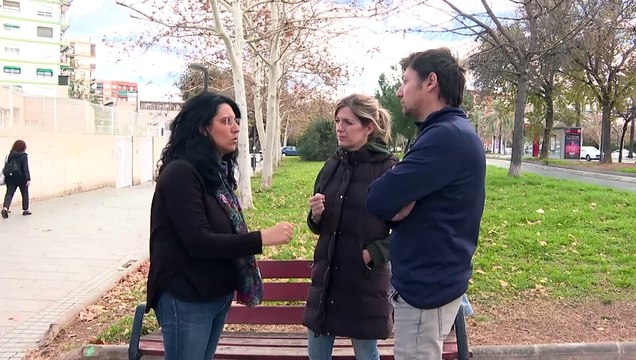 Familias de un colegio valenciano exigen un ascensor nuevo para lograr igualdad entre alumnos