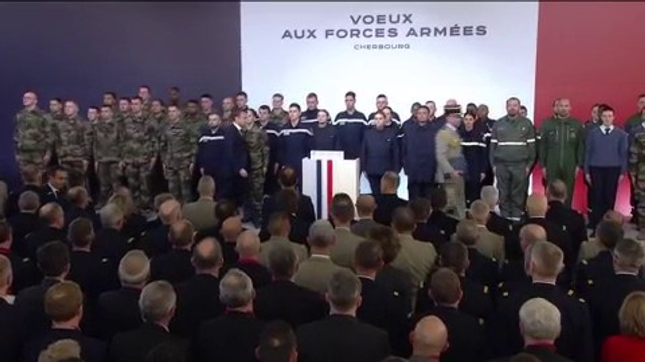 Suivez les vœux d'Emmanuel Macron aux armées à Cherbourg