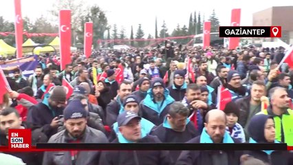 Fatma Şahin’i Gaziantep Havalimanı’nda binlerce kişi karşıladı