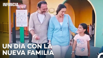 Zeynep Está En Un Parque De Atracciones Por Primera Vez En Su Vida - Infancia Capítulo 5