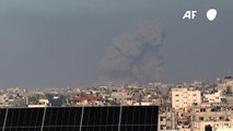 سحب كثيفة من الدخان في سماء خان يونس جراء القصف الإسرائيلي