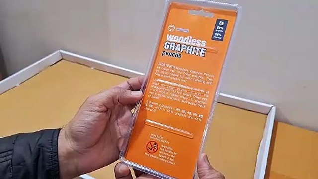 Unboxing and Review of Woodless Graphite Pencil Set for Drawing, Writing, Shading, Coloring, 6 Pieces