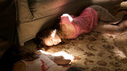 "Je n'ai pas dépassé les 20 premières minutes", le remake de ce film ultra controversé est un énorme fiasco, même le réalisateur de l'original l'a détesté...