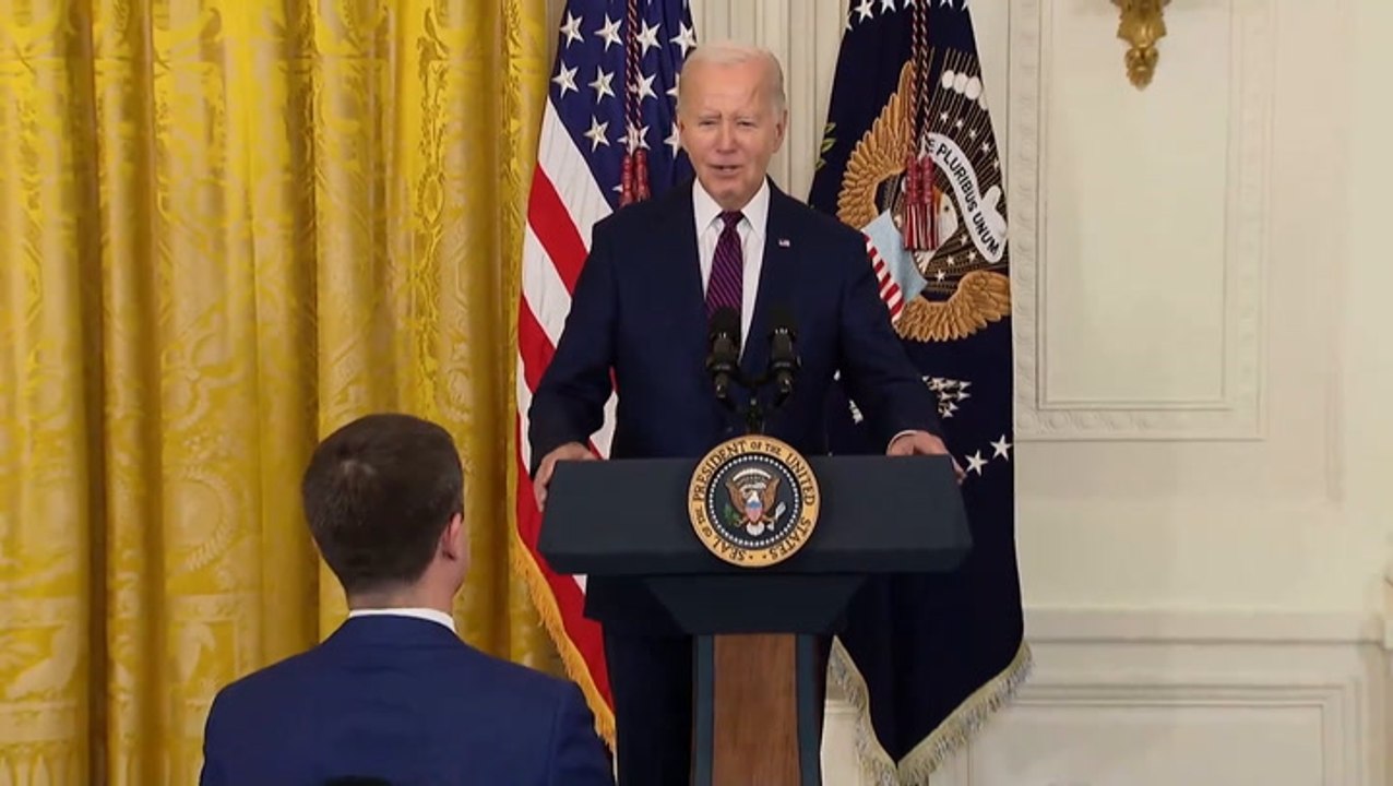 Biden leads room of mayors in singing ‘Happy Birthday’ to Pete Buttigieg