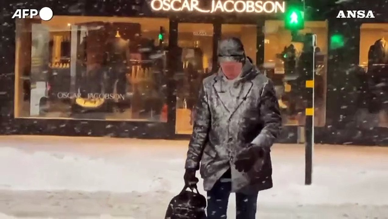 Svezia, tempesta di neve a Stoccolma