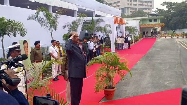 छत्तीसगढ़ पहुंचे ओम बिरला, विधायकों को पढ़ाएंगे संविधान का पाठ, देखें video