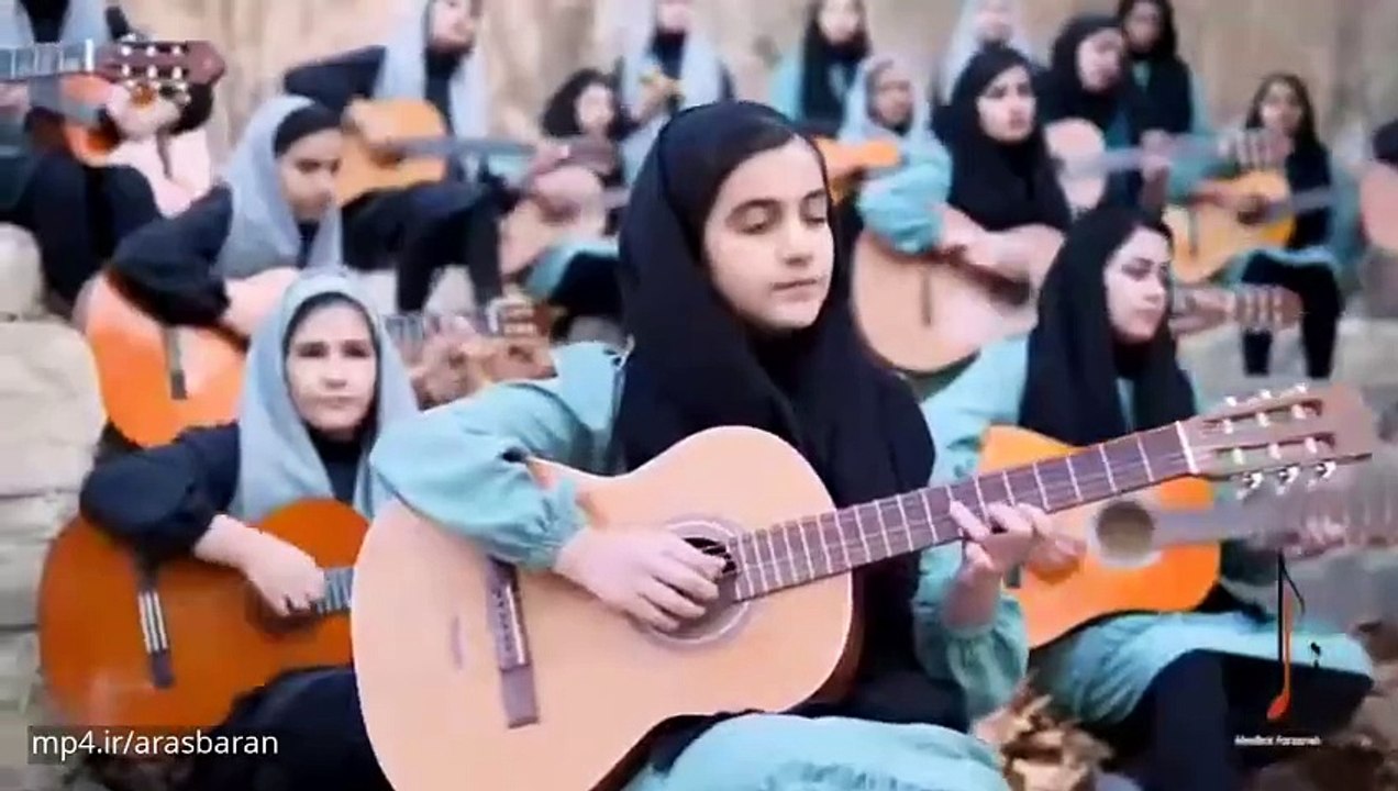 اجرای گروهی آهنگ همه اون روزا - رضا صادقی