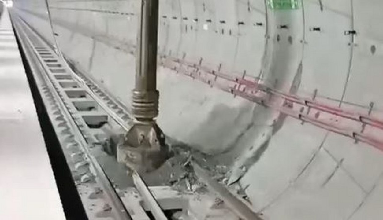 Mecidiyeköy - İstanbul Havalimanı metro hattında faciadan dönüldü...