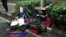 Mobil Tabrak Pedagang Siomay dan Tiang Beton Penyangga LRT di Cawang, Diduga Sopir Mabuk