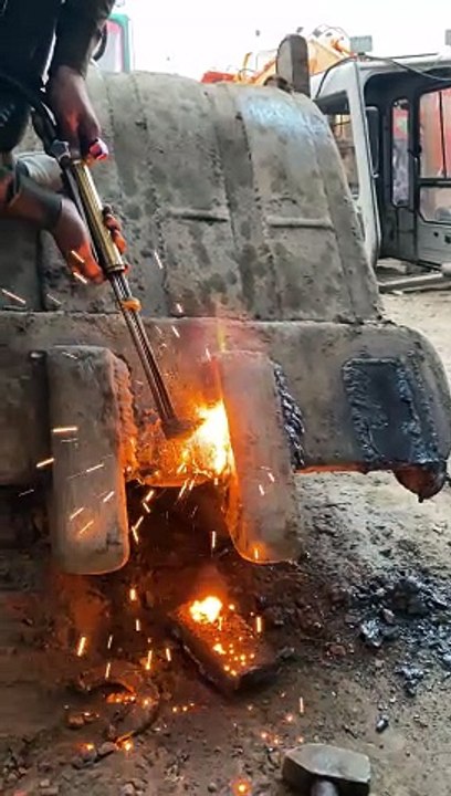 Excavator Teeth Removal #excavator #restoration #shortsvideo #ytshorts