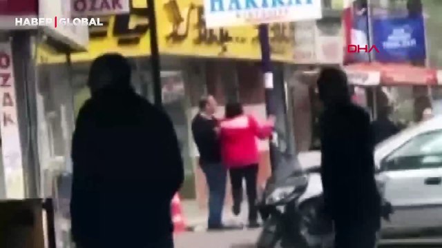 Sokak ortasında kadını öldüresiye dövdü