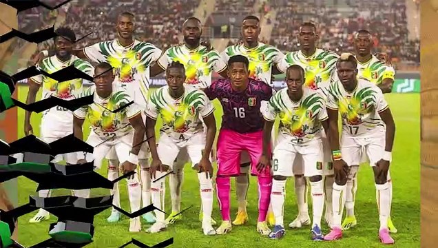 Me Mountaga TALL fait entonner l’hymne nationale du Mali et un standing ovation pour la Victoire des AiGLES à la Coupe d’Afrique des Nations (CAN) de football
