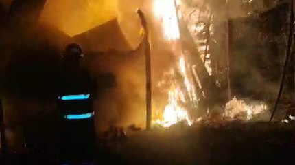 Grave incendio se produjo en establecimiento comercial en el municipio de Tena, Cundinamarca