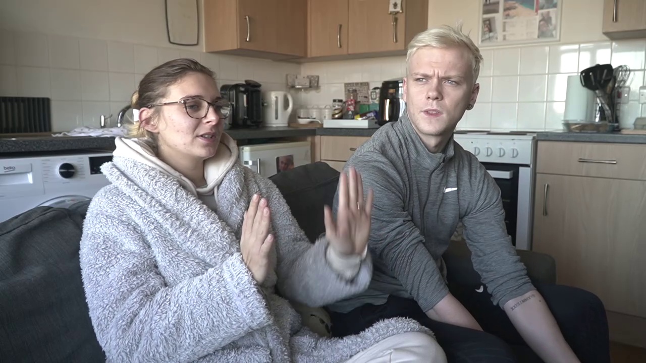 Sheerness dad expectant left freezing due to broken window