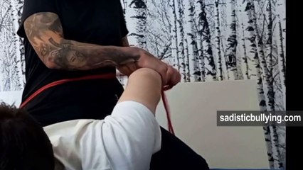 CAMEL CLUTCH 40 minutes